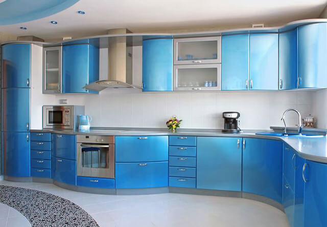 Кухня голубого цвета 
