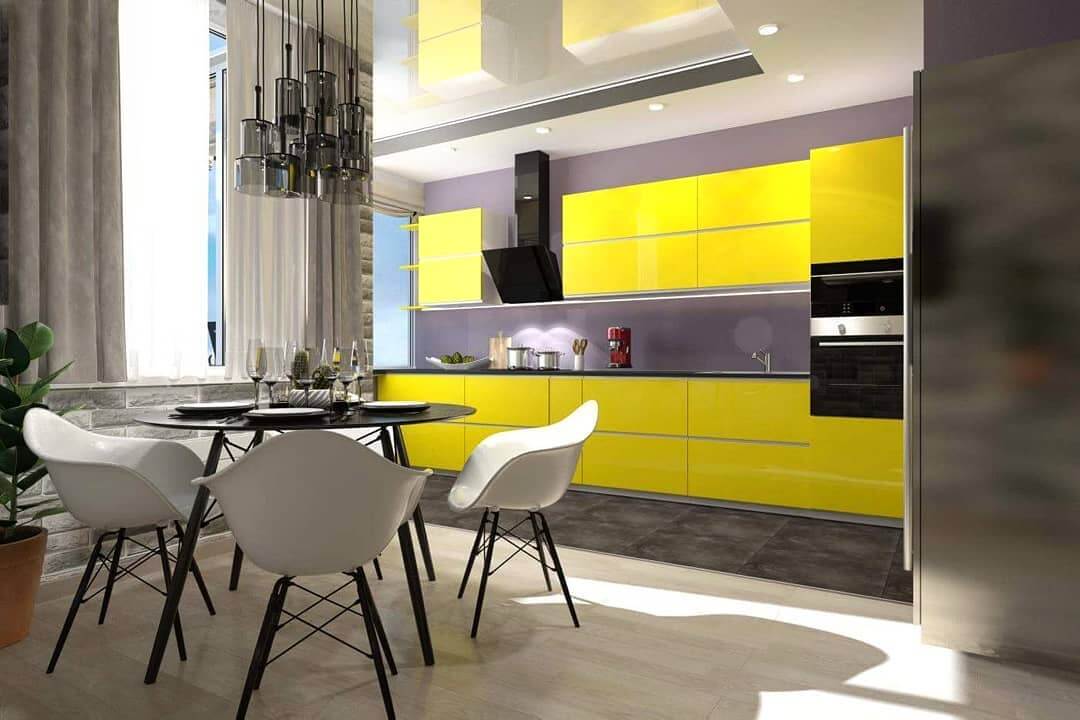 Фото желто-белой кухни в стиле прованс